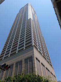 クロスタワー大阪ベイ