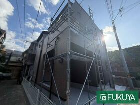 兵庫県西宮市浜甲子園１丁目