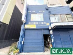 大阪府大阪市中央区高津３丁目