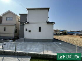 兵庫県三木市岩宮