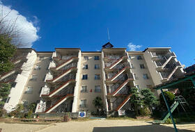 プレジデント東大阪第４棟