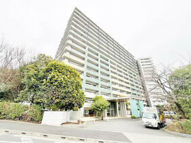 ライオンズ聖蹟桜ヶ丘パシーナＦ棟