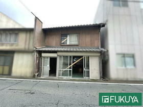 兵庫県加東市天神