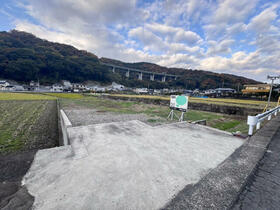 愛媛県四国中央市柴生町