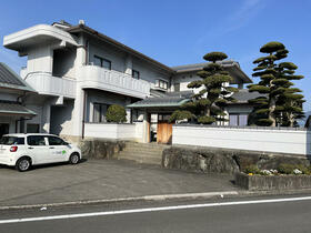 愛媛県四国中央市妻鳥町