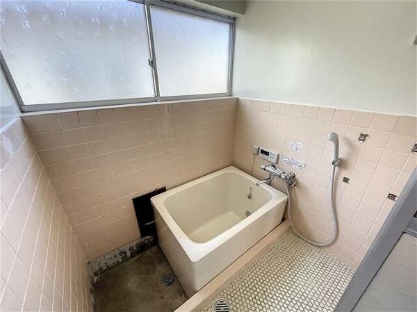 detached 福島県伊達郡川俣町飯坂字下中居
飯坂の賃貸情報を見る
物件地図