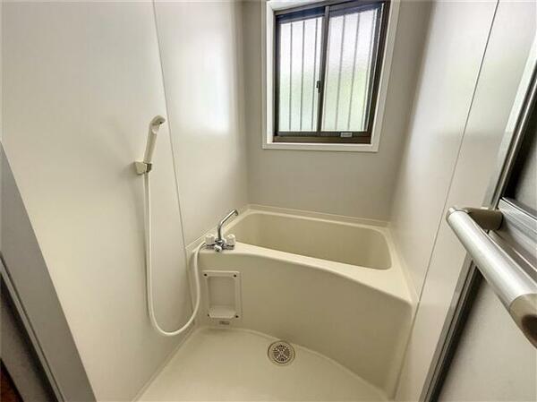 apartment 福島県伊達郡川俣町大字鶴沢字鶴東
鶴沢の賃貸情報を見る
物件地図