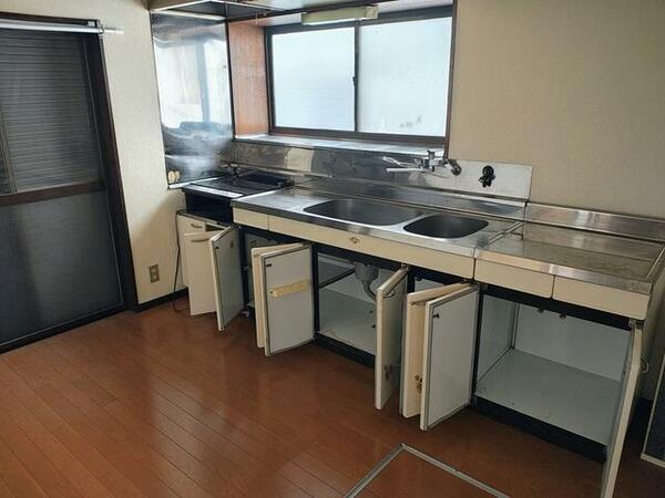 detached 埼玉県北葛飾郡松伏町大字松伏

地図を見る