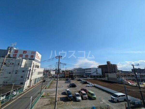 apartment 埼玉県戸田市中町１丁目
地図を見る