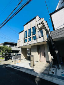 東京都世田谷区北沢１丁目