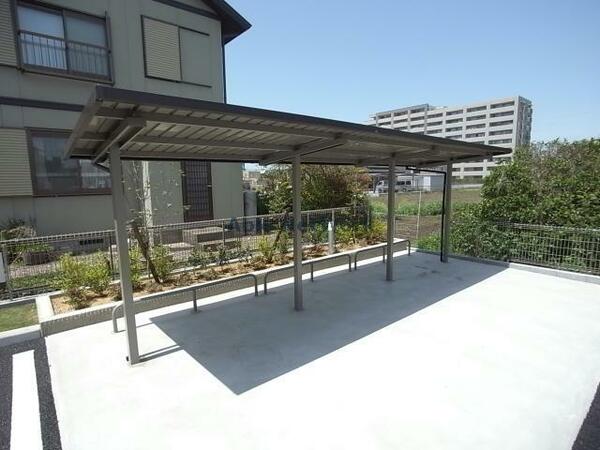 その他画像：駐輪場