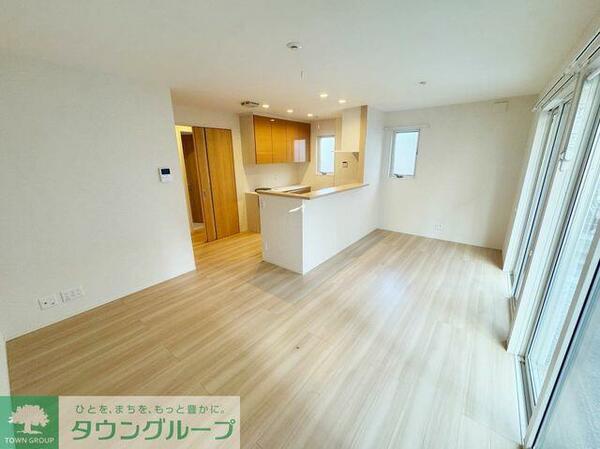 detached 東京都福生市大字熊川

地図を見る