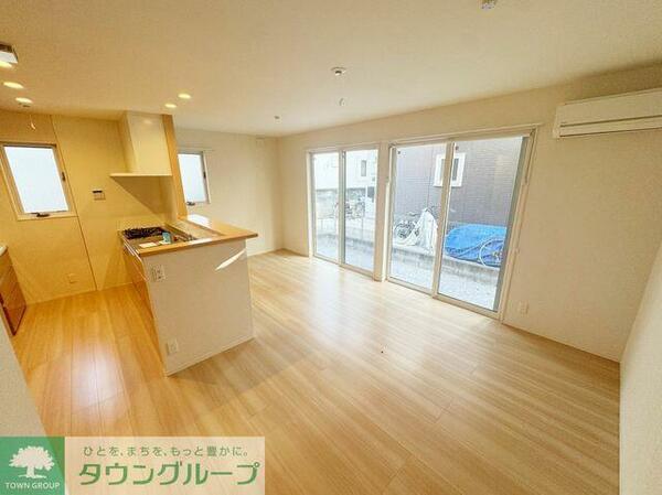 detached 東京都福生市大字熊川

地図を見る