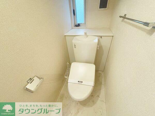 detached 東京都福生市大字熊川

地図を見る