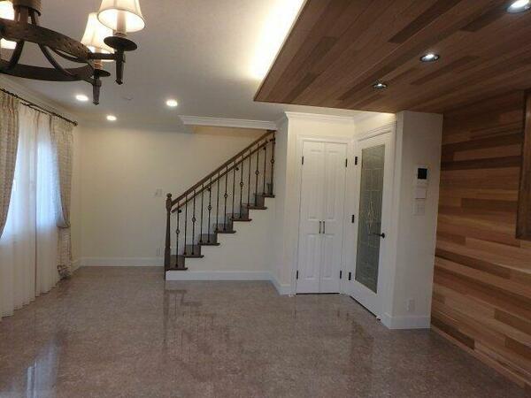 detached 東京都稲城市平尾１丁目

地図を見る