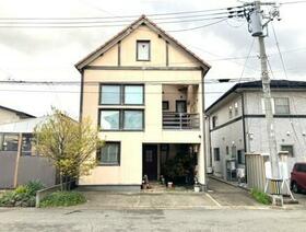 秋田県秋田市泉釜ノ町