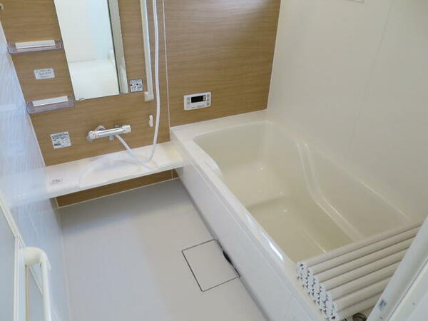 画像10:浴室なんと一坪風呂です！