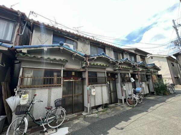 久宝寺１丁目貸家 122｜大阪府八尾市久宝寺１丁目(賃貸テラスハウス4K・--・53.00㎡)の写真 その1