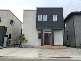 秋田県秋田市新屋割山町