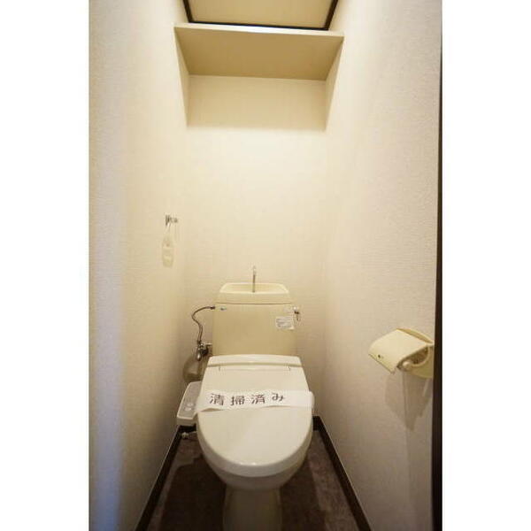 画像7:多機能便座付きトイレ！