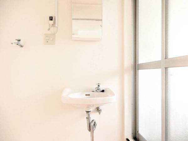 洗面所：ビレッジハウスの同一物件・同一タイプの間取りの写真です