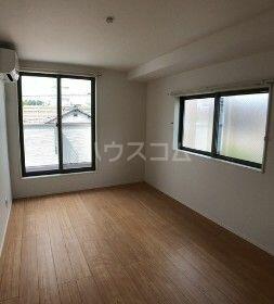 detached 東京都中野区江原町２丁目

地図を見る