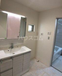 detached 東京都中野区江原町２丁目

地図を見る