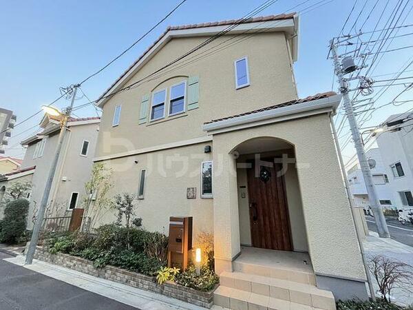 detached 東京都豊島区雑司が谷１丁目

地図を見る