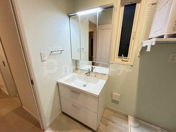 detached 東京都豊島区雑司が谷１丁目

地図を見る