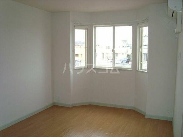 detached 埼玉県鴻巣市氷川町

地図を見る