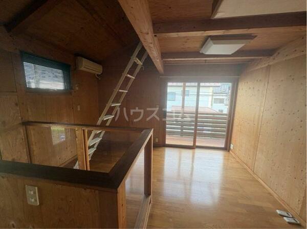 detached 埼玉県北足立郡伊奈町大字小室
地図を見る