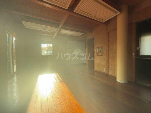 detached 埼玉県北足立郡伊奈町大字小室
地図を見る