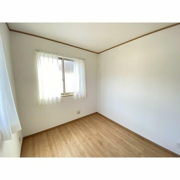 detached 東京都狛江市岩戸南３丁目

地図を見る