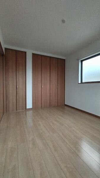 detached 埼玉県飯能市大字岩沢

地図を見る