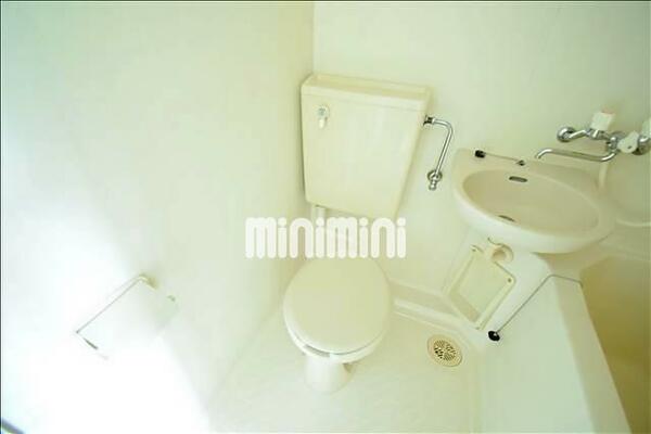 画像6:清潔感のあるトイレ☆