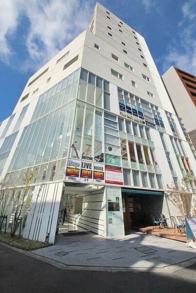 画像2:タウンハウジング新鎌ケ谷店が1階にございます。