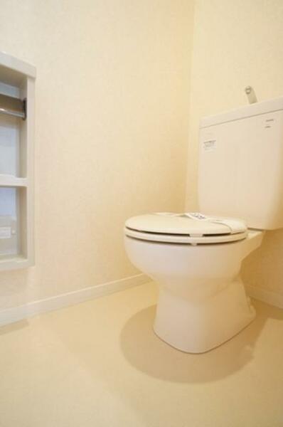 画像8:【トイレ】あると便利です！シャワートイレ☆