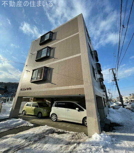 北海道札幌市南区南三十五条西１０丁目（マンション）の賃貸物件の外観