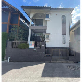 千葉県柏市大津ケ丘４丁目