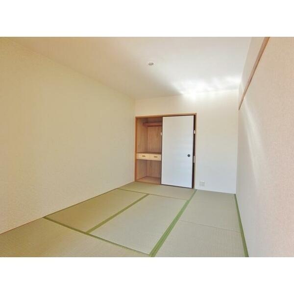 画像14:落ち着きのある畳の部屋