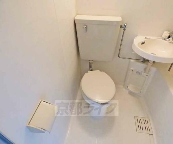 画像6:洋式トイレです。