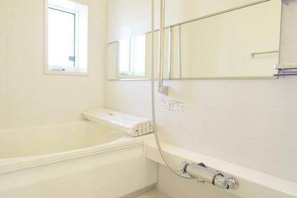 apartment 埼玉県越谷市レイクタウン５丁目
地図を見る