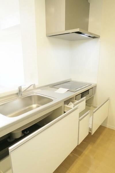 apartment 埼玉県越谷市レイクタウン５丁目
地図を見る