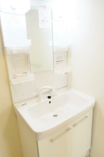 apartment 埼玉県越谷市レイクタウン５丁目
地図を見る