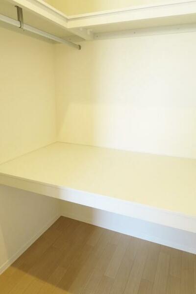 apartment 埼玉県越谷市レイクタウン５丁目
地図を見る