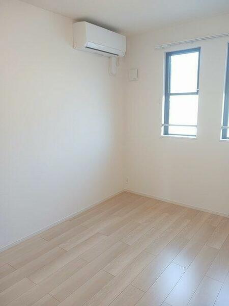 apartment 栃木県栃木市大平町富田
地図を見る