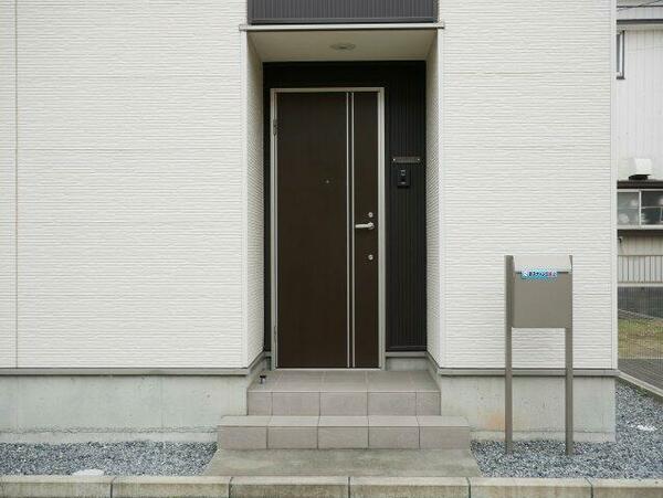 detached 埼玉県深谷市上野台

地図を見る