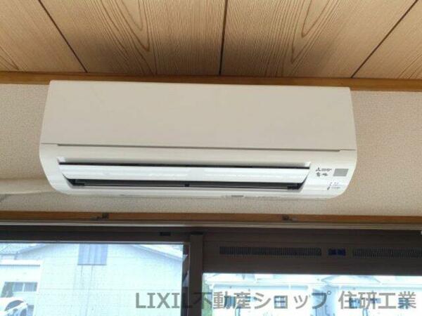 画像15:冷暖房エアコン