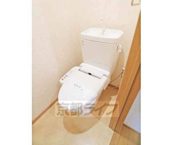 画像6:ウォシュレットトイレです。