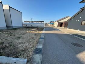 富山県高岡市上関町